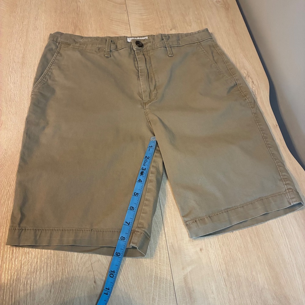 Goodfellow & Co Mens Every Wear Chino Shorts Khaki Tan Size 28 9 Inch Inseam - Picture 3 of 7
